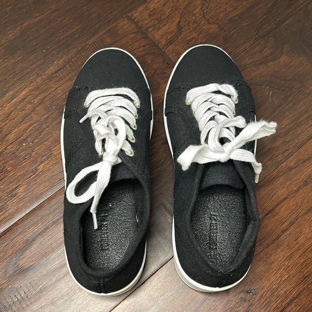 B&W Platform Sneakers - Picture 3 of 5